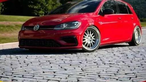 VOLKSWAGEN GOLF R 2019 WVWWA7AU0KW212284 image